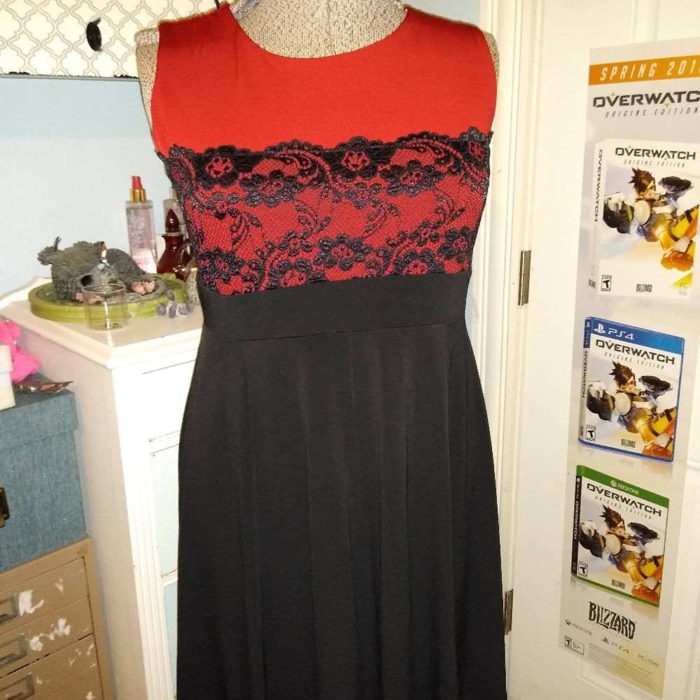 Enfocus,14W, red and bkack lace, dress.
